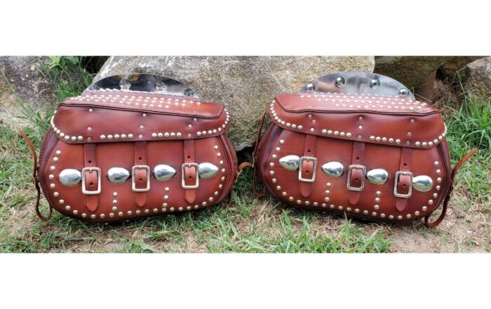 Custom leather saddlebags - Heather's Leathers.