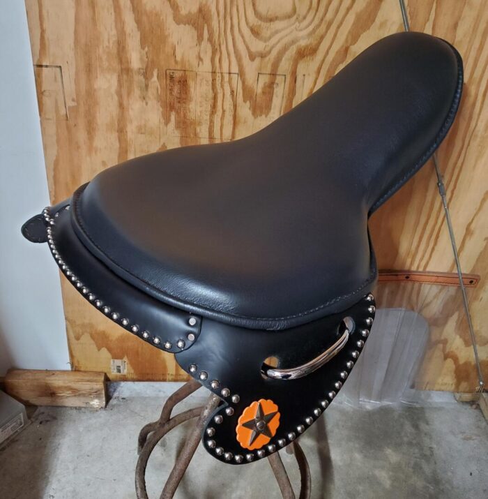 1947-1953 Knucklehead Buddy Seat with Star, Harley-Davidson