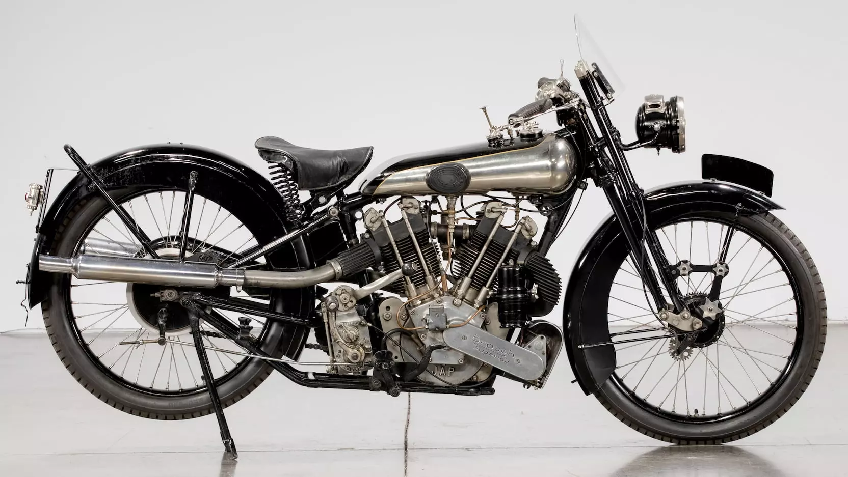 1925 Brough Superior SS100.